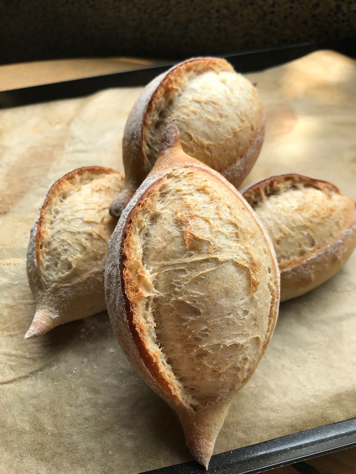 Bolillos, pan francés, pan de locha? Mis recetas favoritas by Hilmar