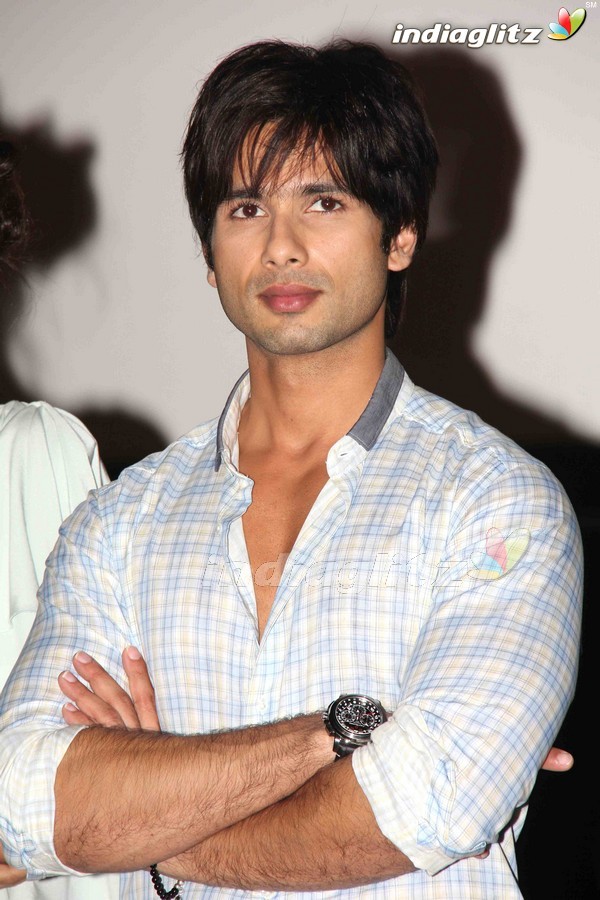 shahid kapoor new hd wallpapers best actors wallpepar shahid kapoor new hd wallpapers best actors wallpepar