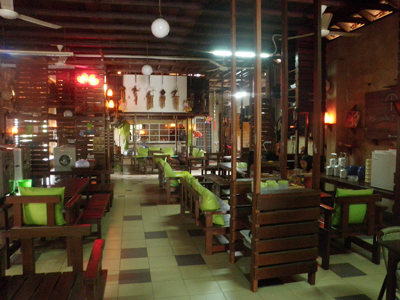 Unschooling Homeschool TNT Novelty House Homestay, in