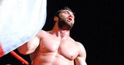 Naked Wrestlers: Pro Wrestler Bulge