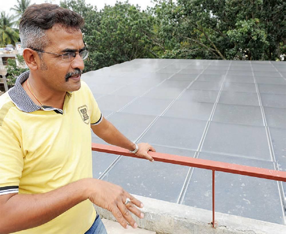 This house in Bangalore is completely powered by Solar, produces 80 units in a day This house in Bangalore is completely powered by Solar, produces 80 units in a day