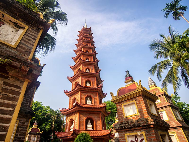 Pagoda Tran Quoc, Hanoi (Vietnam) Pagoda Tran Quoc, Hanoi (Vietnam)