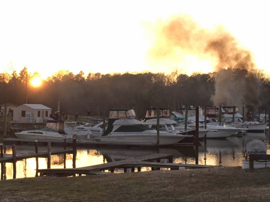 MEC&F Expert Engineers 300 GALLON GASOLINE ENGINE EXPLOSION ON A BOAT