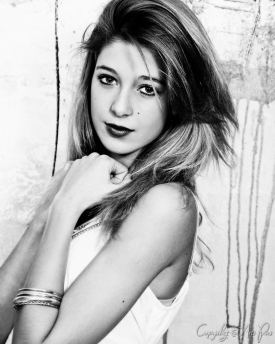 As lindas modelos nas fotografias fashion em preto e branco de Arti Frederic Arti Frederic 500px arte fotografia mulheres modelos francesas beleza sensuais preto e branco