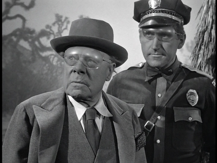 the new adventures of desdinova the super villain of the bloody christmas 1951