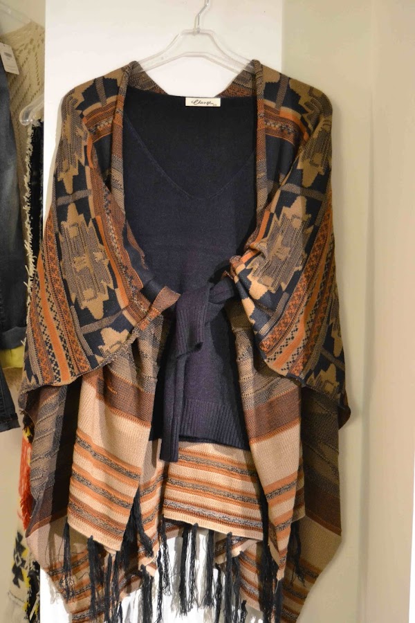 "Poncho de punto étnico"