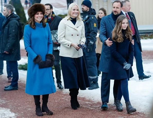 Kate Middleton wears a jacket by Catherine Walker and a maternity dress by Seraphine brand. Mette Marit wore Manolo Blahnik pumps. Queen Sonja