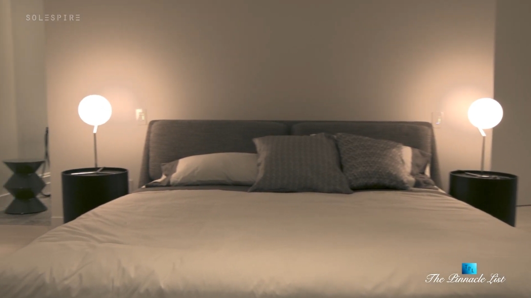 19 Photos vs. 3540 Creery Ave, West Vancouver Interior Design Luxury Home Tour