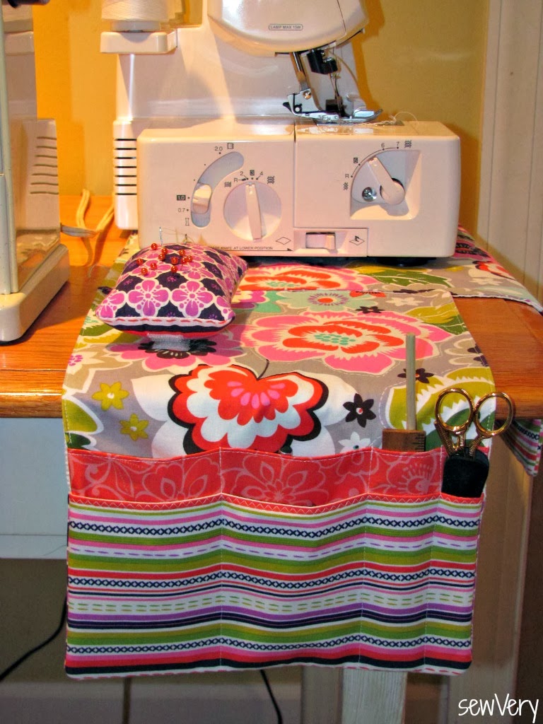 sewVery A sewVery Simple NonSlip Machine Mat Tutorial