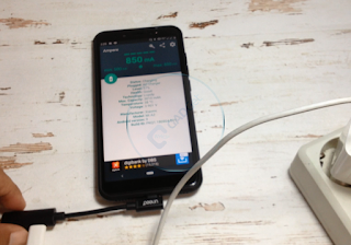 Review Singkat Uneed Type-C Adapter: charging + 3,5 mm audio (digunakan pada Xiaomi Mi A2)