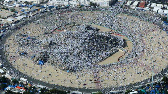 Merinding Melihat Jutaan Umat Islam Dari Seluruh Dunia Berkumpul Di Padang Arafah