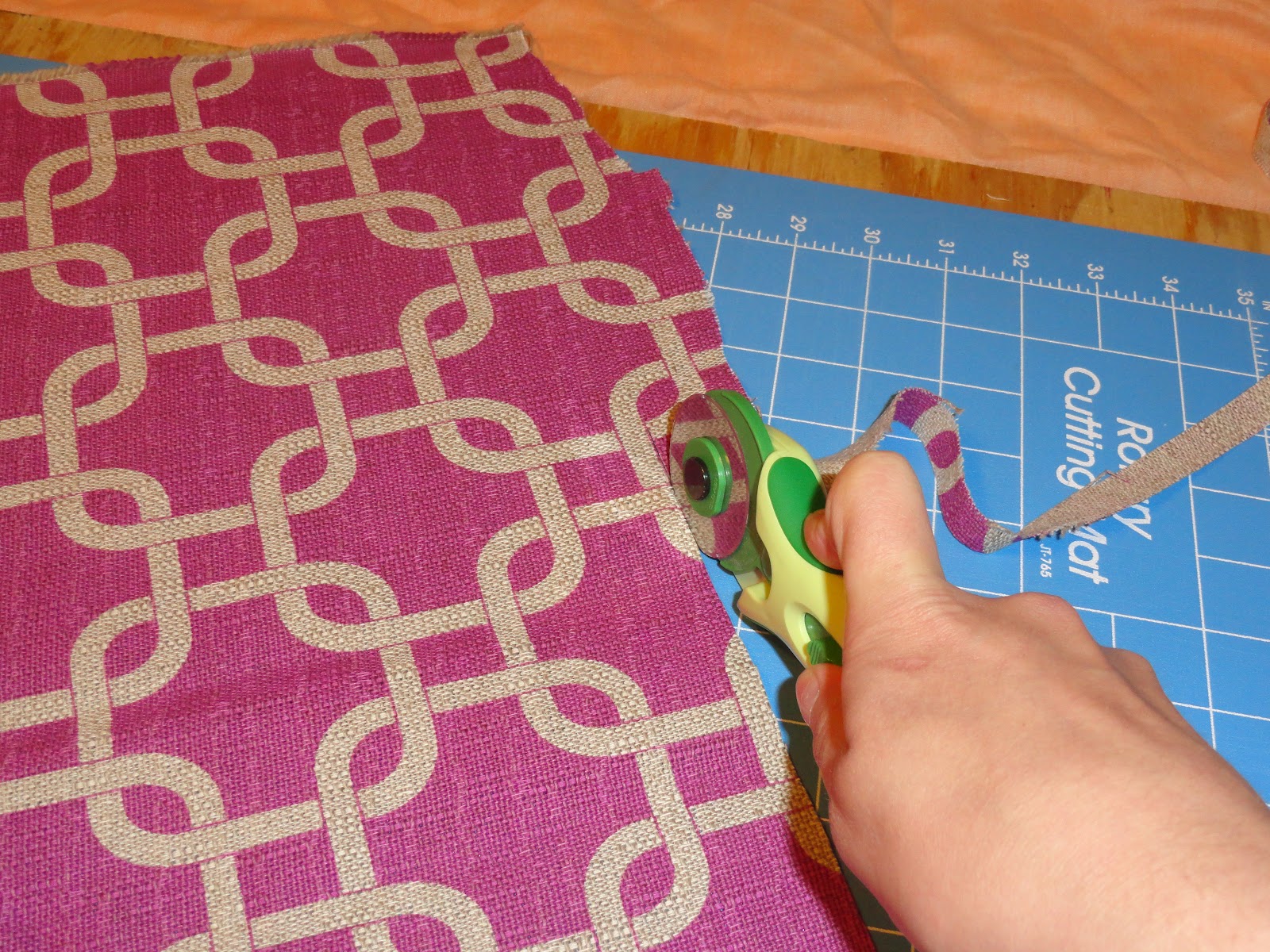 MAID2be All Things Sewing Tutorial How to Make a Shower Curtain