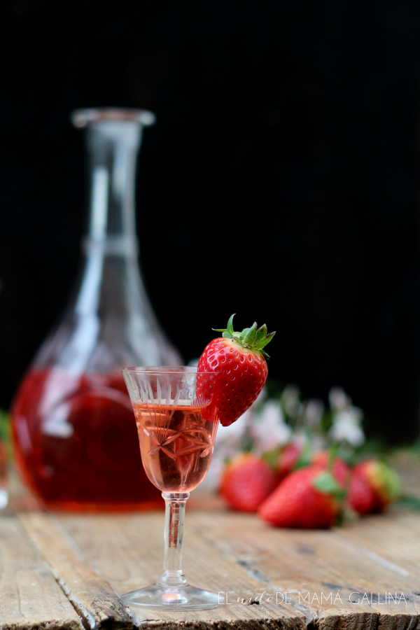 strawberry liqueur home made