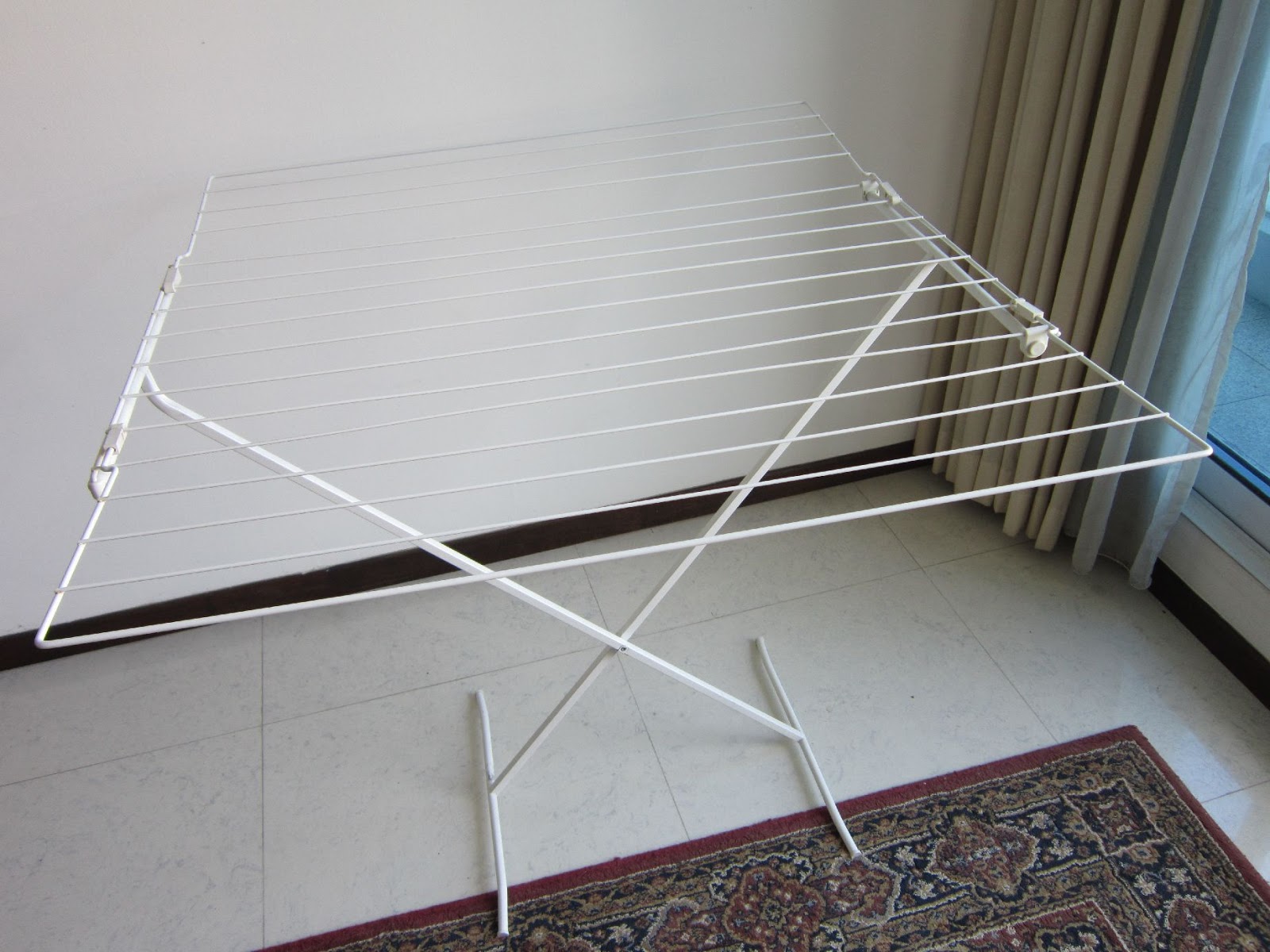 Pieces for the Home Extendable and foldable drying rack 1 reserved