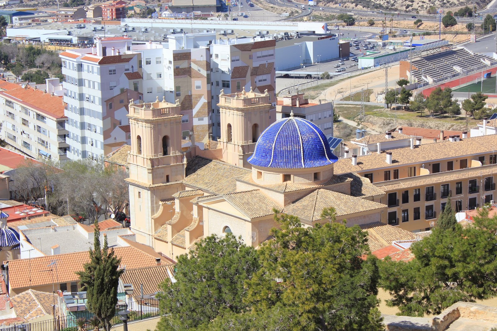 Maravillas ocultas de España Reino de Valencia Sax,Petrer y Novelda