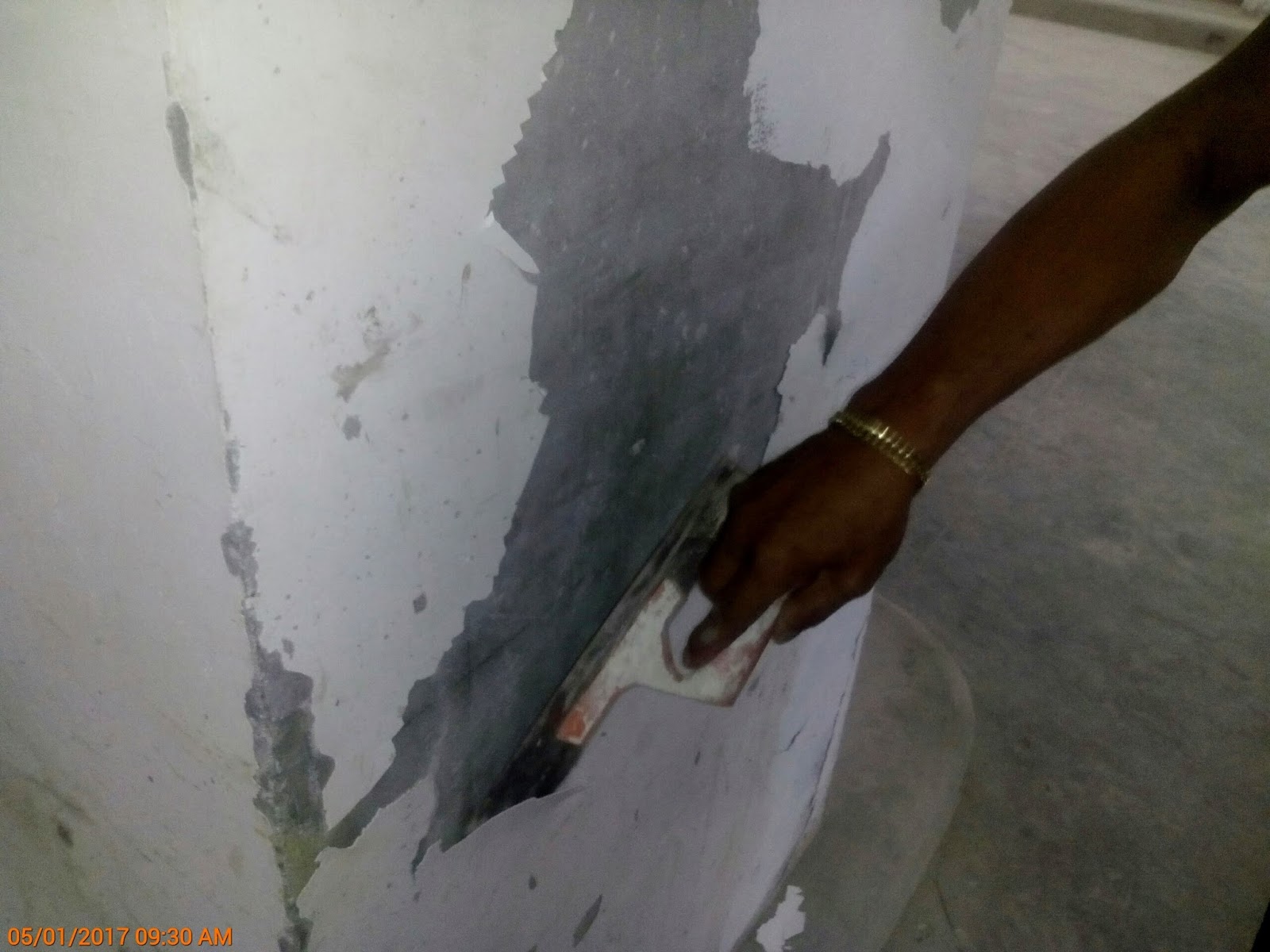 BUILDER'S JOURNAL QUALITY ISSUE PAINT PEELOFF