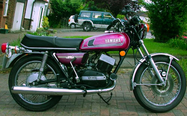 1973 Yamaha RD350 