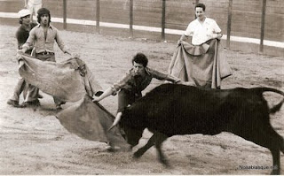 Candelario Salamanca vaquillas en las fiestas 1972