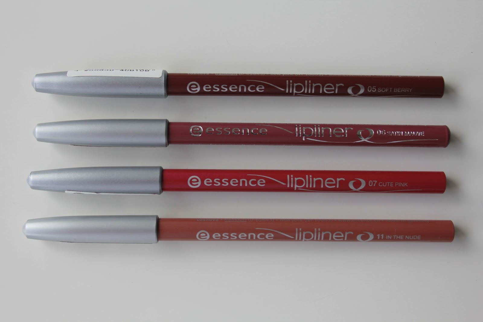 Essence Lipliner Soft Berry, Satin Mauve, Cute Pink & In The Nude