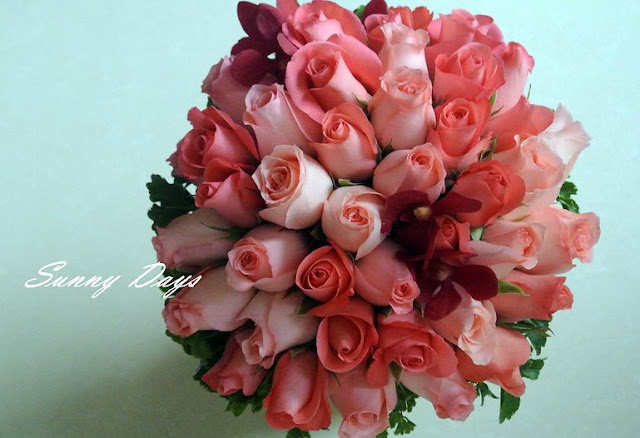pink roses red orchid bouquet RM100