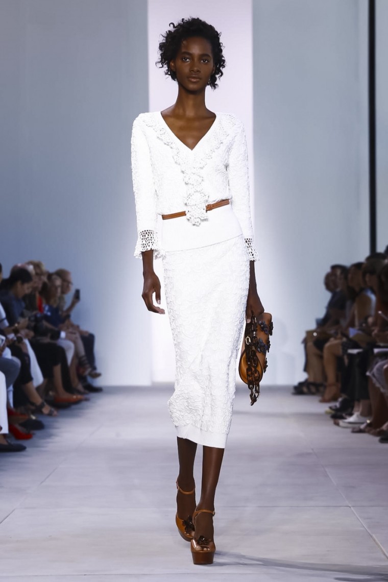 Michael Kors Spring Summer 2017 - New York Fashion Week michael-kors-spring-summer-2017-New-York-Fashion-Week, michael-kors-spring-summer, bag-michael-kors, sac-michael-kors, robe-michael-kors, lunettes-michael-kors, glasses-michael-kors, dress-michael-kors, chaussures-michael-kors, talons-michael-kors, escarpins-michael-kors, wheels-michael-kors, dudessinauxpodiums, du-dessin-aux-podiums, kendall-jenner-michael-kors