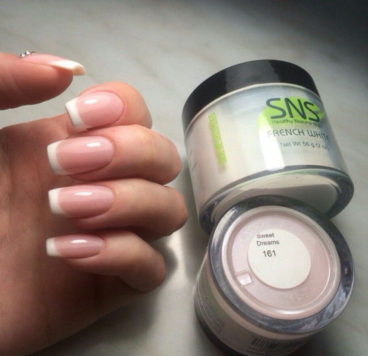 Dip Your Nails Perfectly: Simple DIY