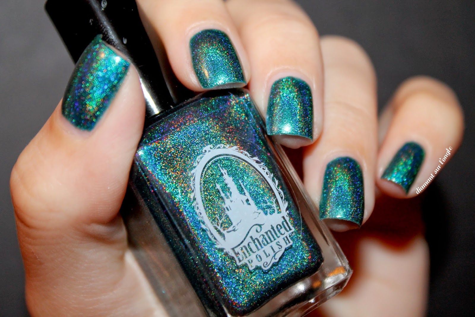 Swatch of the nail polish "Scintealliant" by Enchanted Polish ft. Pshiiit