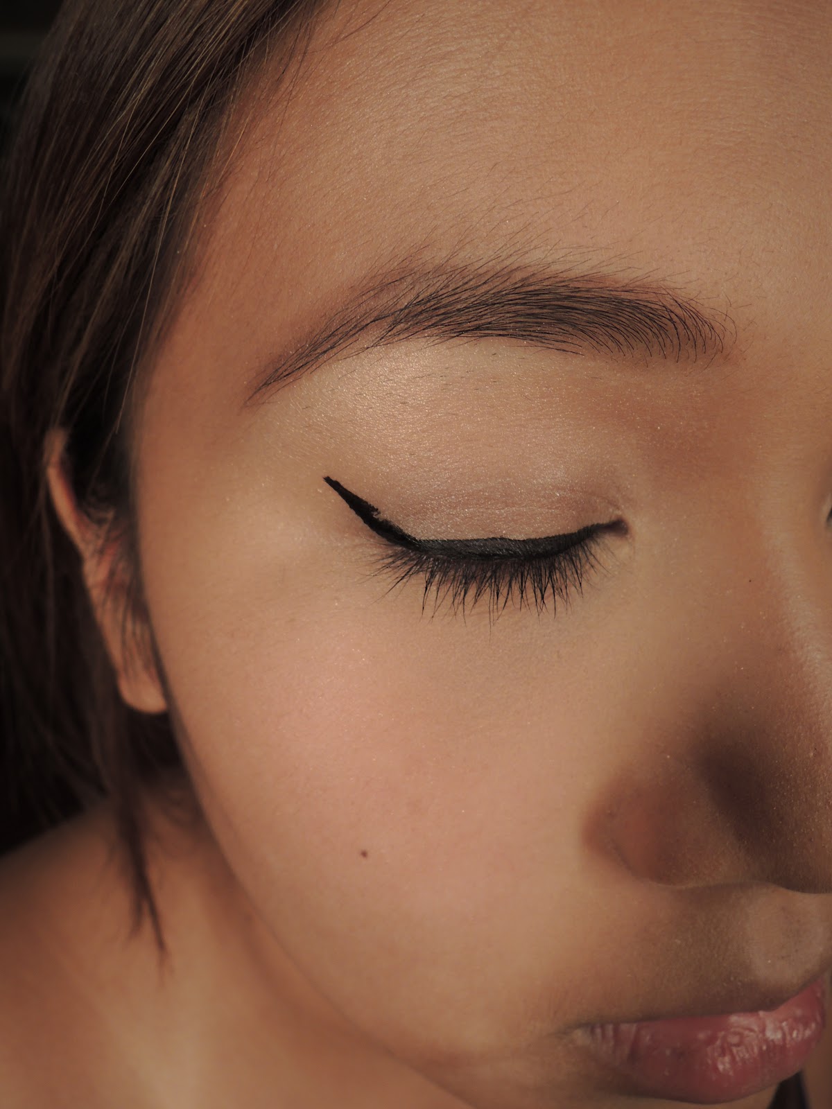 Make Up by Gex Garcia HOW TO Winged Eyeliner with L'oreal Super Liner