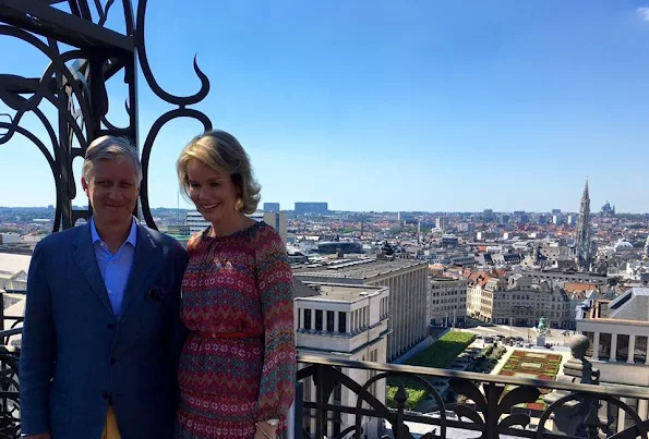 King Philippe, Queen Mathilde, Crown Princess Elisabeth, Prince Emmanuel, Princess Eleonore and Prince Gabriel at photo-shoot, holiday, style, fashions