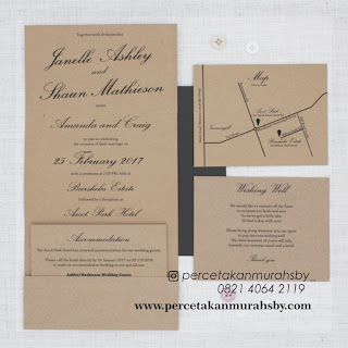 Undangan Rustic http://www.percetakanmurahsby.com/2018/12/contoh-undangan-pernikahan-simple-elegan-murah-082140642119.html