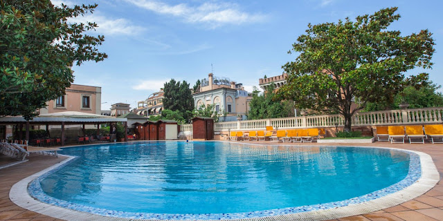 Pool AT GRAND HOTEL GIANICOLO