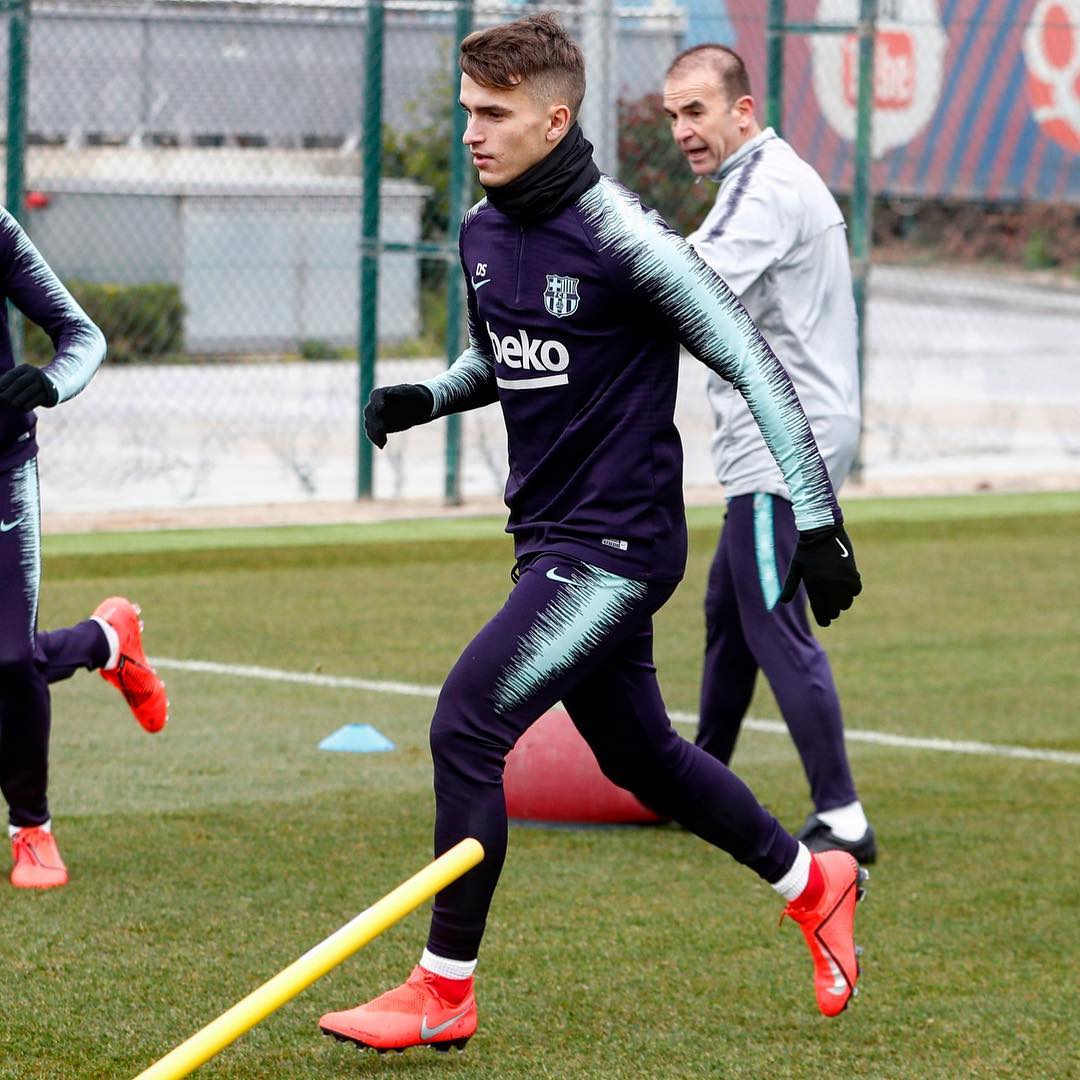Barca Midfielder Denis Trains In Classic Nike 90 Boots - Here Is All You Need To Know About Them Footy Headlines