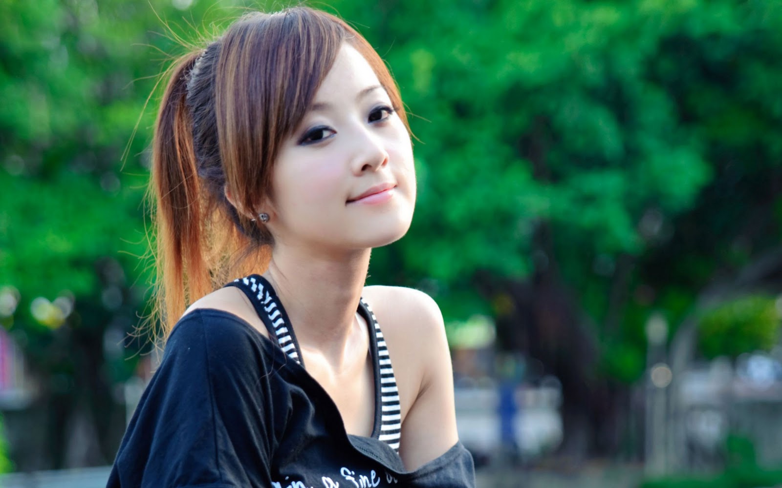 10 Beautiful Asian Models Wallpapers ~ Free Hd Desktop Wallpapers Download Online