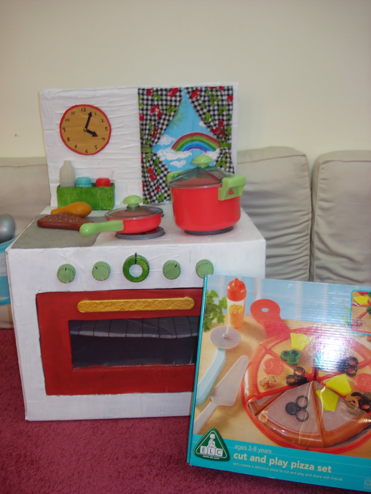 (Z&D): DIY Pretend Play Kitchen