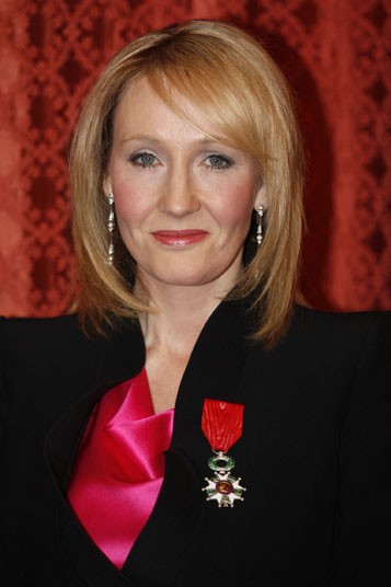 JK Rowling - από τα κουρέλια στα πλούτη