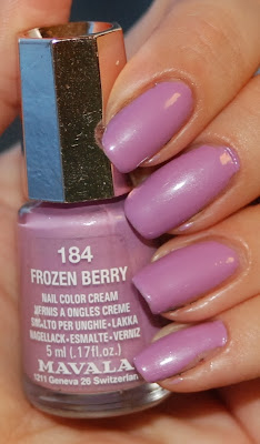 naglar, nails, nagellack, nail polish, mavala, frozen berry