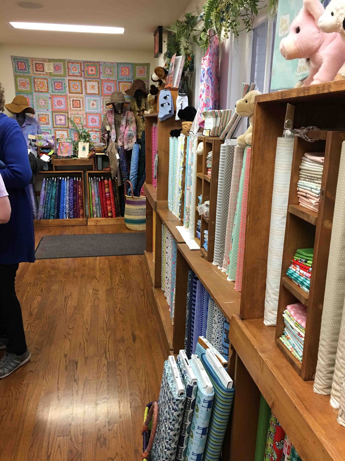 Cat Patches Quilt Shop Creations; Kerrville, TX