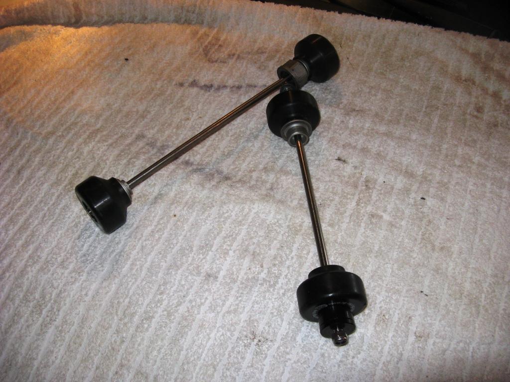 duke 690 axle sliders and muffler hanger KTM Forums