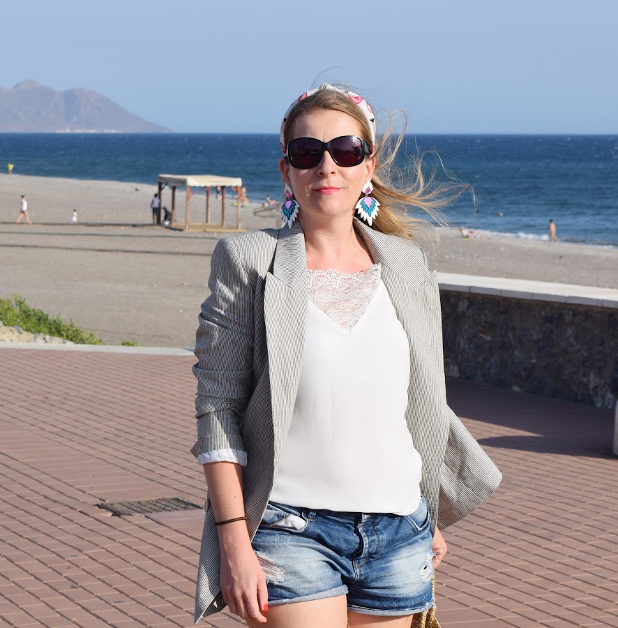 Buen_recurso_looks_Short_y_Blazer