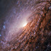 Поглед към яркото сърце на една спирална галактика
