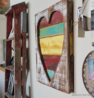 reclaimed wood, painted salvaged wood heart art http://bec4-beyondthepicketfence.blogspot.com/2014/02/reclaimed-wood-heart-art.html
