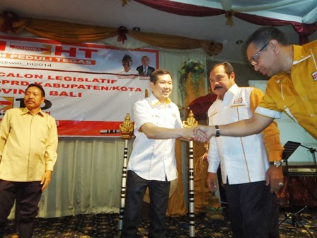 Kritik Win-HT, Fuad Diminta Tinggalkan Hanura
