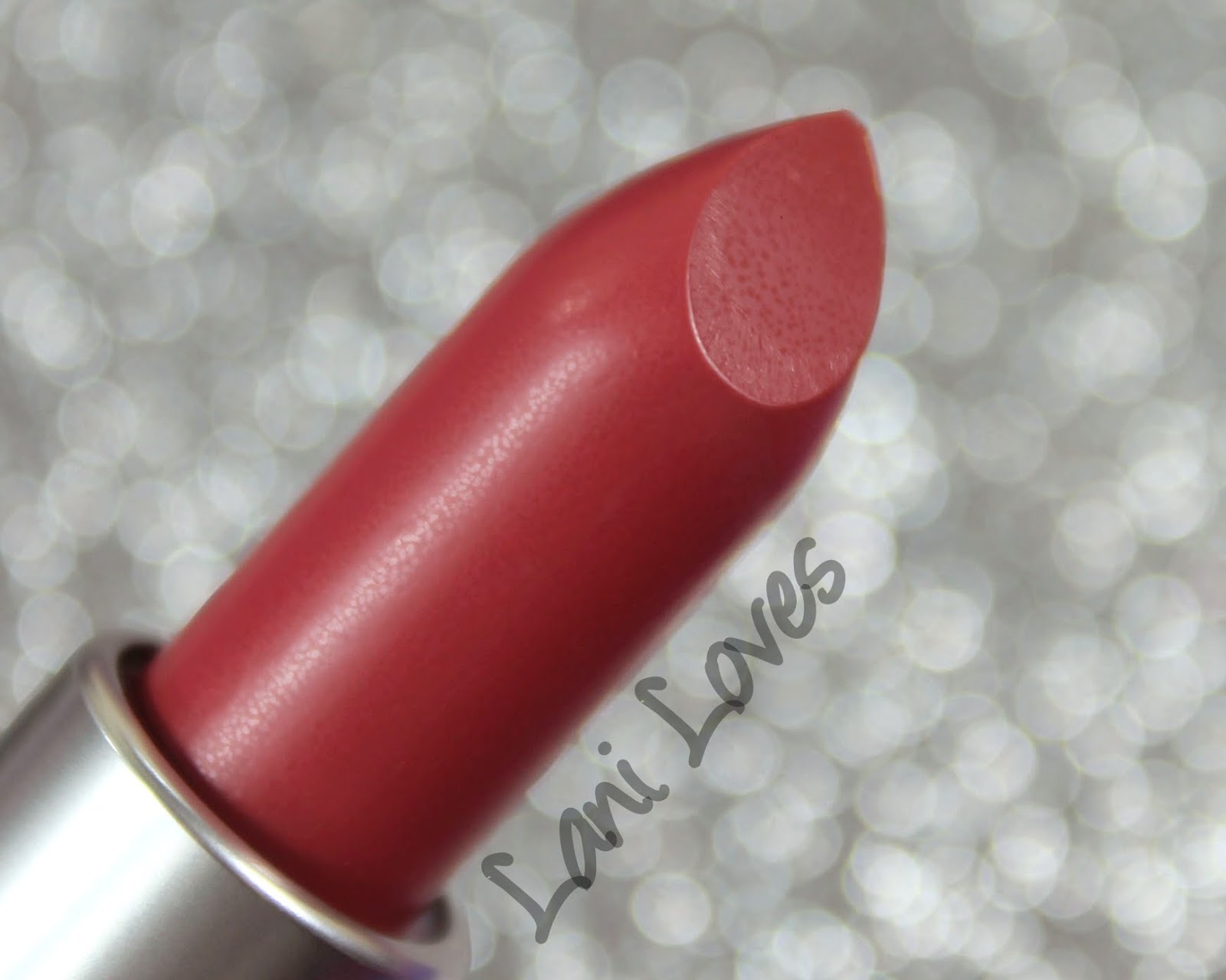 MAC Nouvelle Vogue Lipstick Swatches & Review