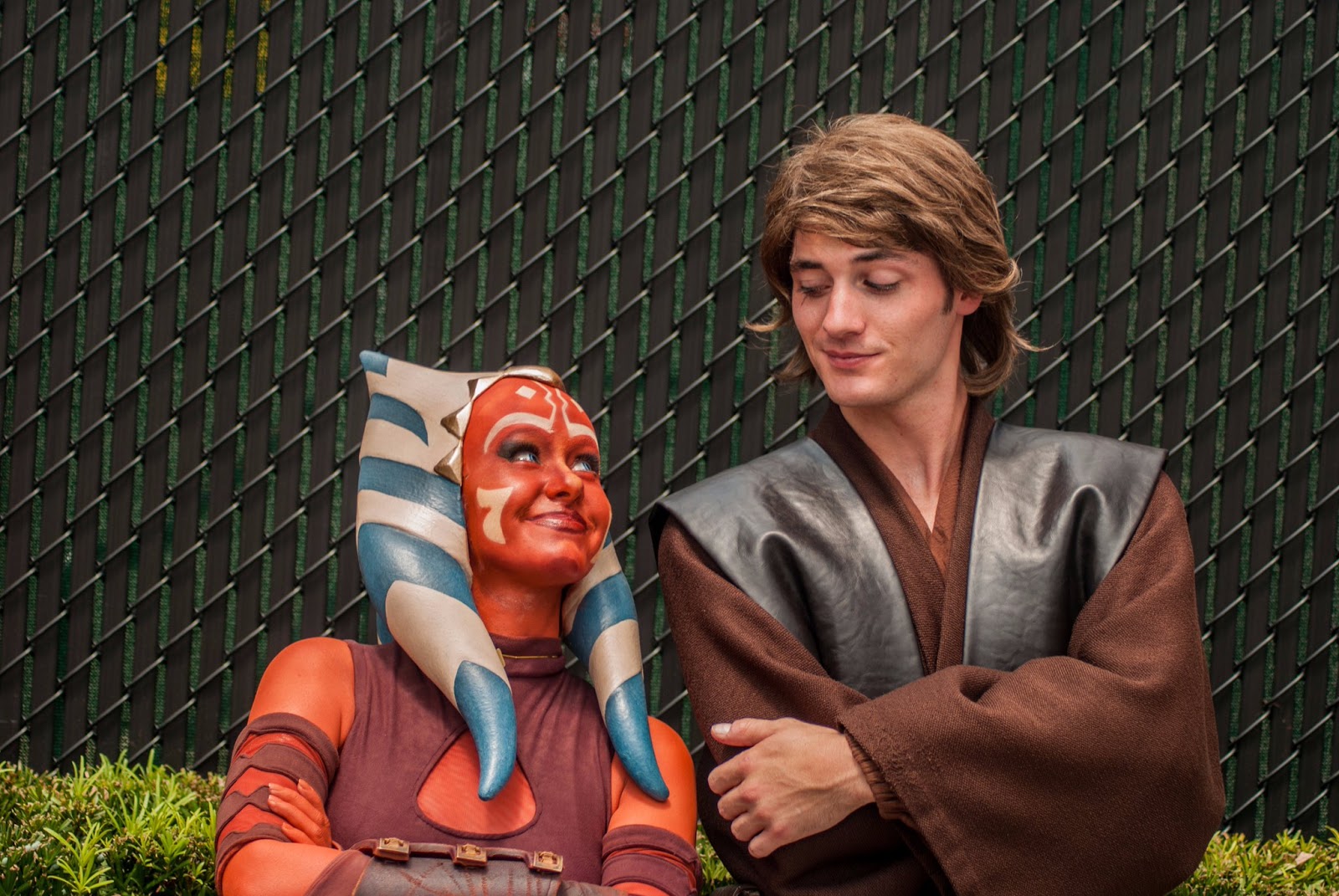 cover member Prospect Snips and Anakin chillin' make a very sweet cosplay duo | Wealth of Geeks