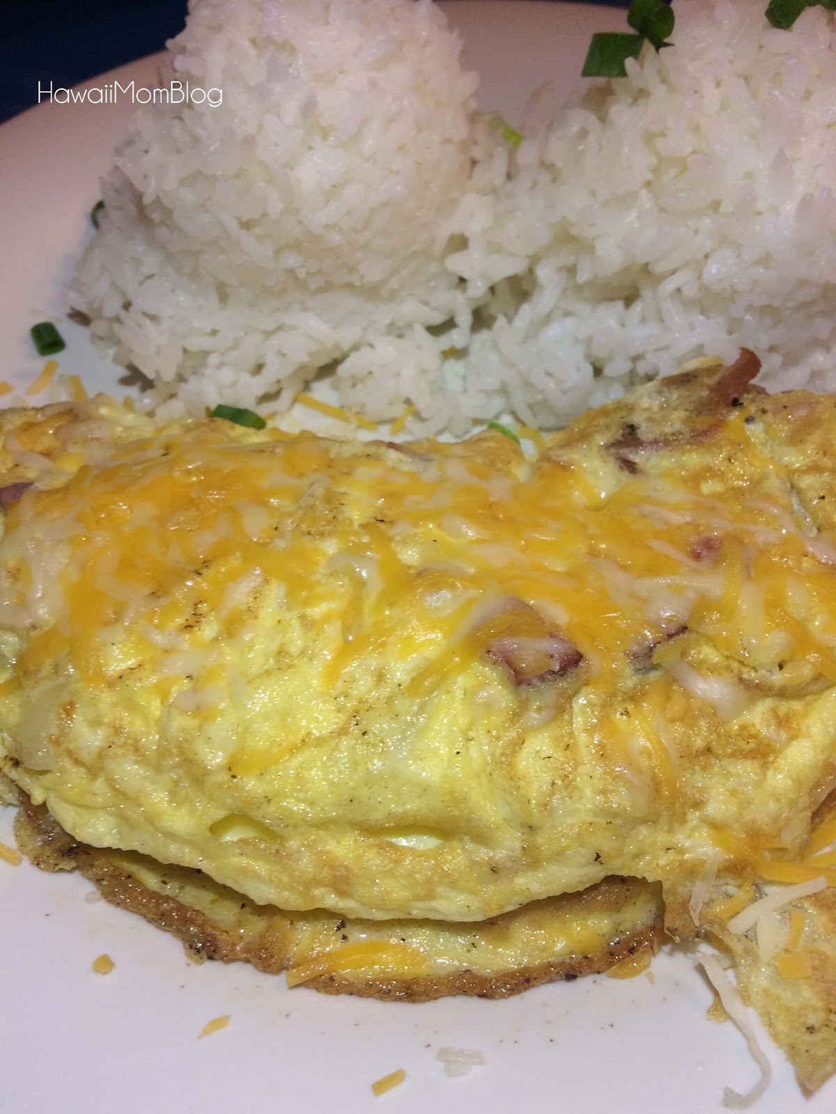 Hawaii Mom Blog Visit Maui 808 Grindz Cafe