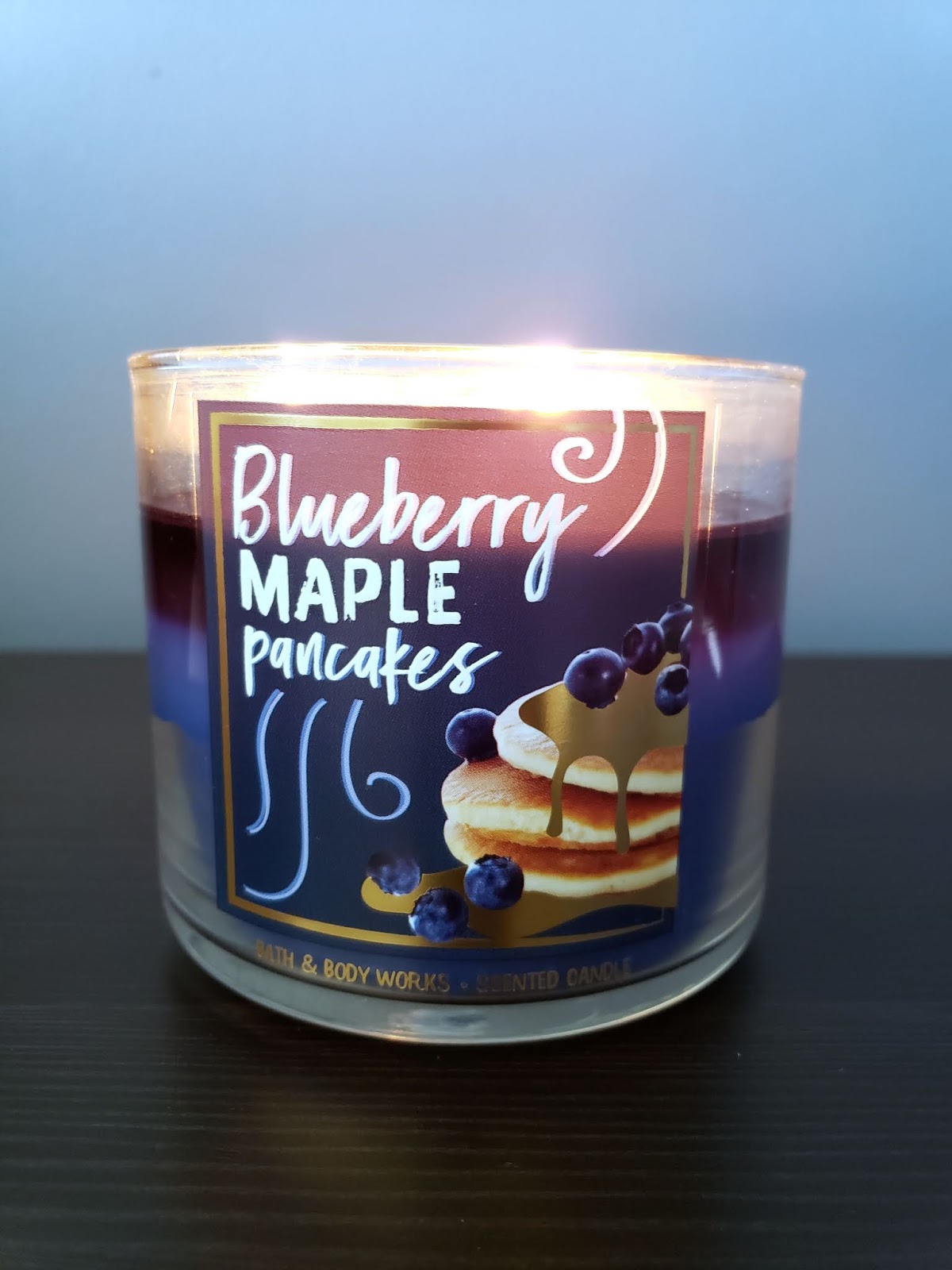 CANDLE SPOTLIGHT Blueberry Maple Pancakes
