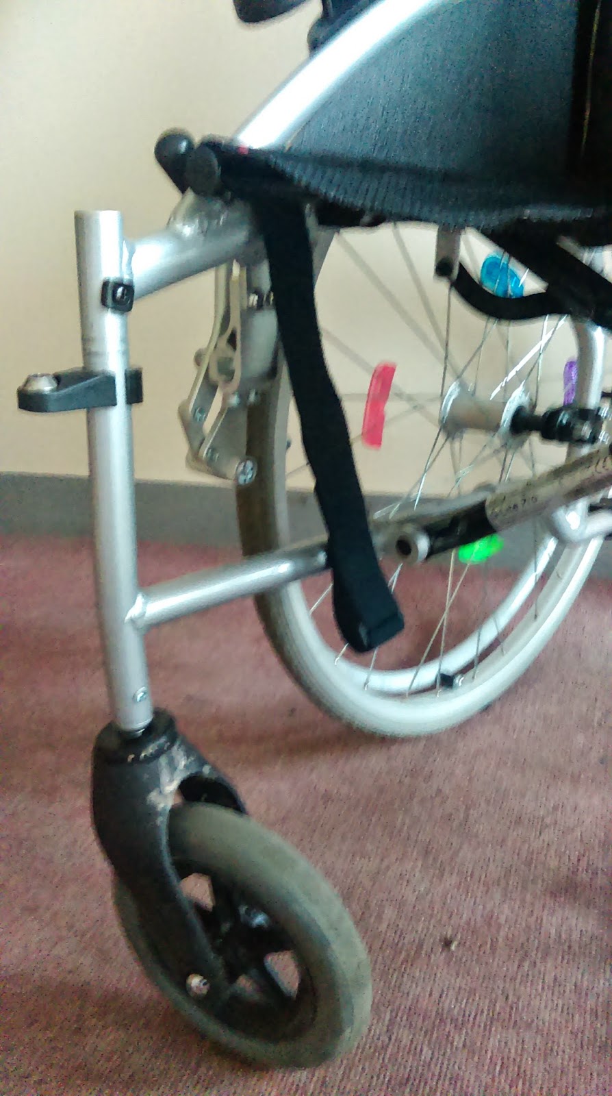 Disability Life Hacks 5 Wheelchair foot rest