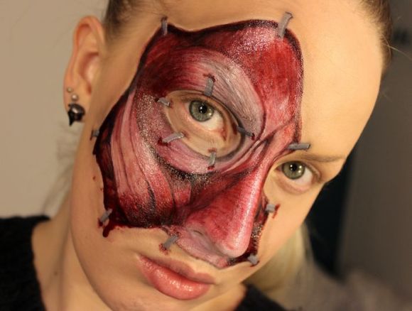Sandra Holmbom auto-maquiagens criativas e bizarras Músculos do rosto