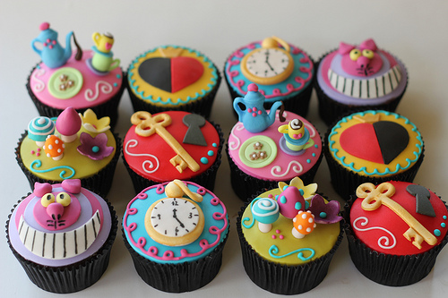 Alice & Wonderland Cupcakes