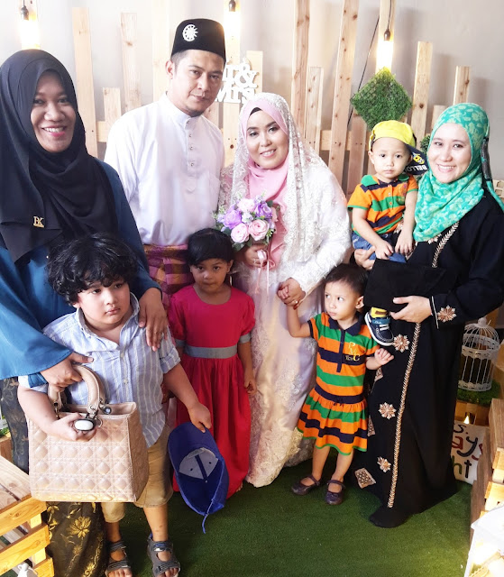 MENGHADIRI MAJLIS PERKAHWINAN KAWAN SEKOLAH RENDAH ! MENGHADIRI MAJLIS PERKAHWINAN KAWAN SEKOLAH RENDAH !